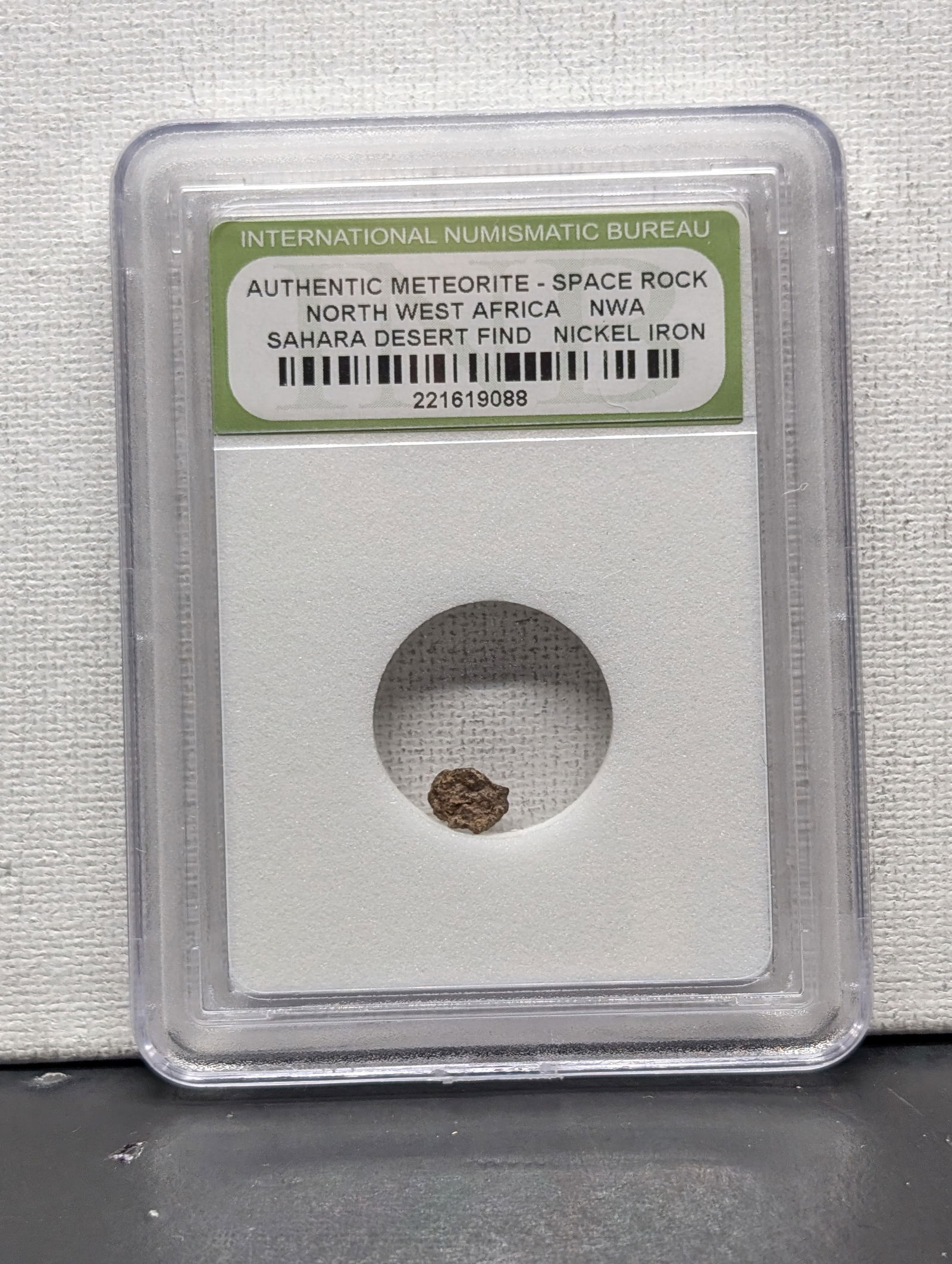 Authentic Meteorite Space Rock - North West Africa - Sahara Desert Find - Nickel Iron (1 of 3)