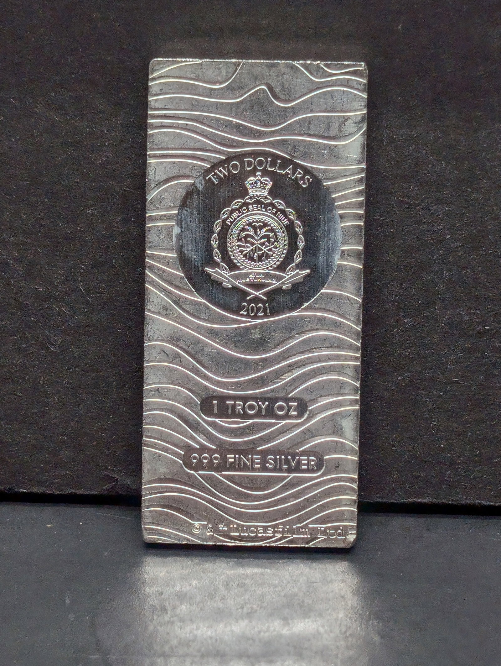1 Oz. .999 FINE SILVER 2021 Niue $2 Designed Art Bar: 1 Oz. .999 FINE SILVER 2021 Niue $2 Designed Art Bar