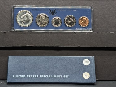 1966 US Special Mint Set w/a 40% Silver Kennedy Half Dollar