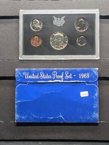 1969-S US Proof Set. Has 69-S 40% silver Kennedy Half. GEM Proof.
