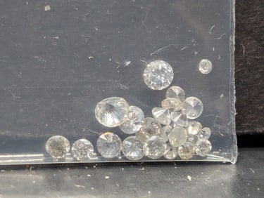 0.69 Ct. Diamond Investment Lot - Gorgeous Round Diamonds!!