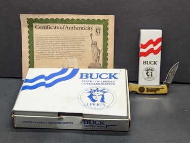 Buck Model 826 Catalog #1253 Statue of Liberty Commemorative 1886-1986 Vintage, Blade #014202 w/ Box