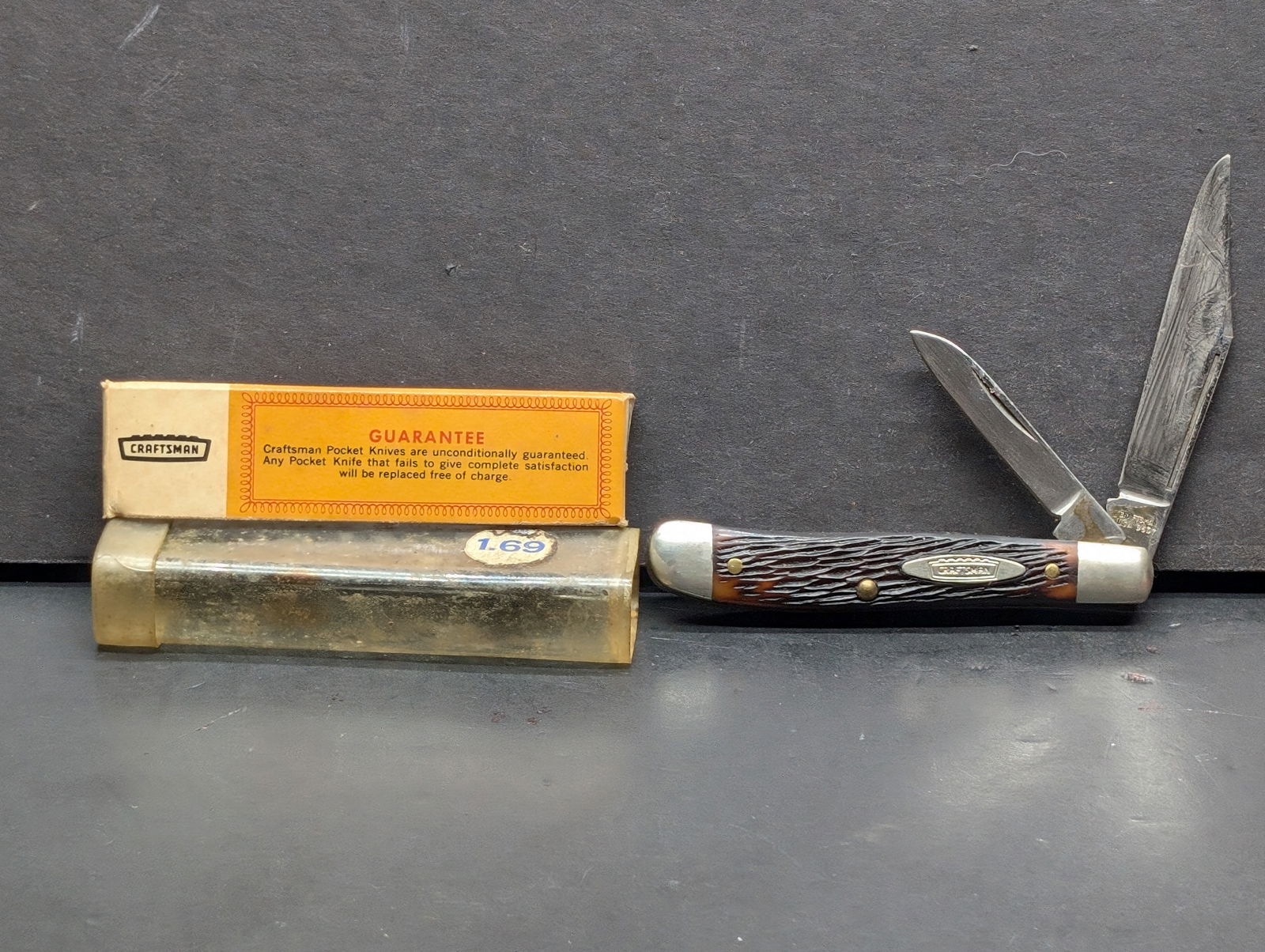 Craftsman Vintage 9507 Peanut Folding Pocket Knife In original packaging w/ Box (1 of 10)