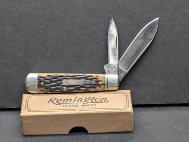 Remington USA 2004 Limited Edition Bullet R103-B Bone Old Reliable Trapper Knife w/ Box with
