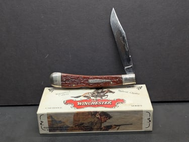 Winchester Cartridge Series USA 1994 Burnt Orange Bone 19107 1/2 Bullet Shield Single Lock back
