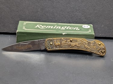 1991 Remington UMC R5W Knife Wildlife Made in USA Lock back Inscribed "America's Oldest Gunmaker