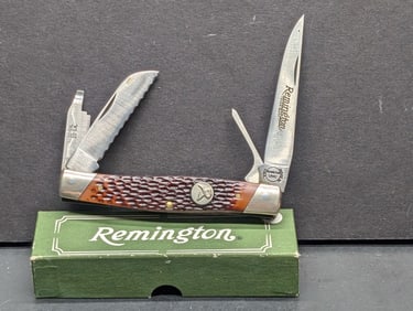 Remington UMC 12-20 Gauge R2 Waterfowl USA 4 Blade Pocket Knife Brown Jigged Delrin Handle W/ Choke