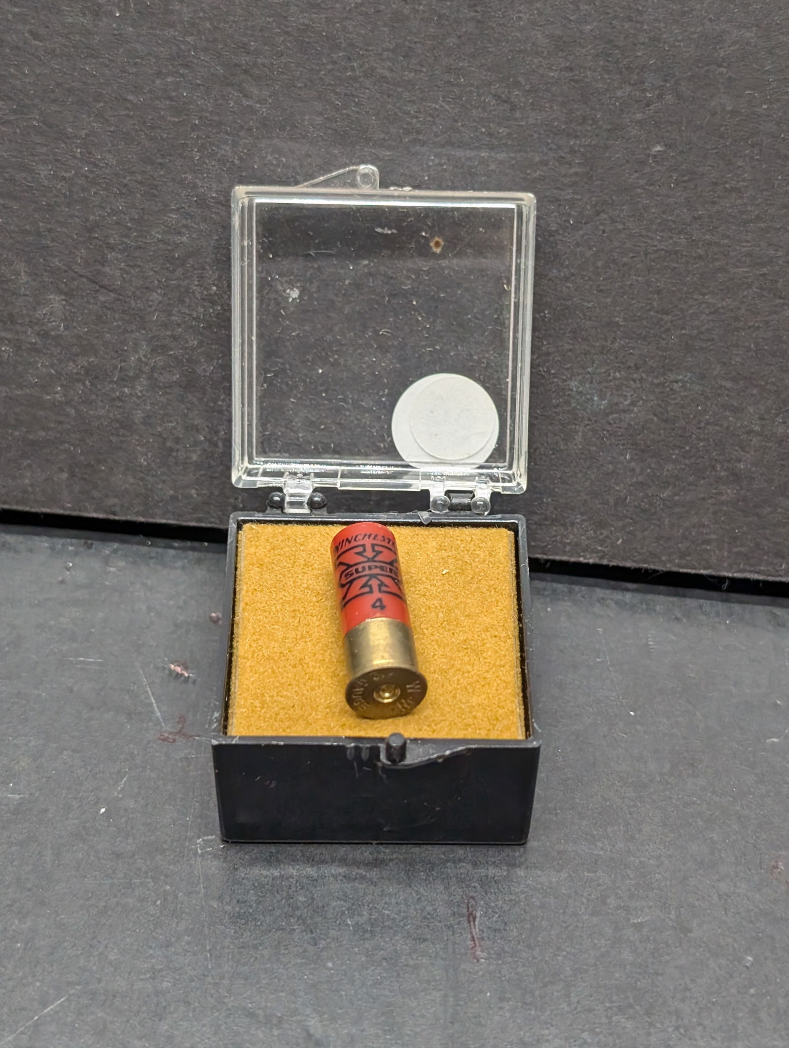 Shotgun Shell Winchester Super X 4  Vintage Tie Tac NIB (1 of 4)