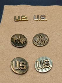 Collection of 3 Pairs of Vintage WWII Era US Military Pins