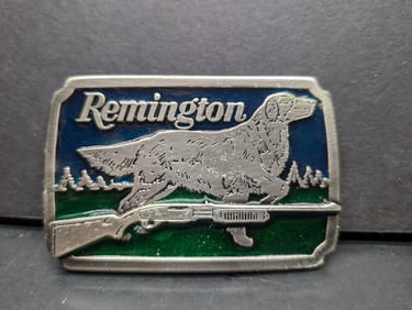 Remington Rifle Pointer Retriever Dog Hunting Gun 70s Green Enamel Belt New