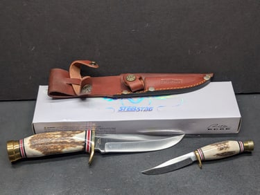 Pair Of Steel Stag Hunting Knives w/Leather Sheath (Pakistan)