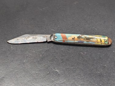 Hopalong Cassidy one blade knife by Novelty Knife Co. "some rust" and damage to handle