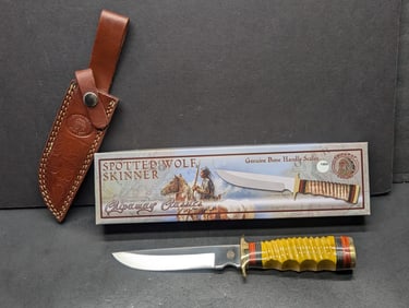 Spotted Wolf Skinner Hunting Knife w/Sheath 5 1/2" Blade, Bone Handles, 10" Overall, Chipaway