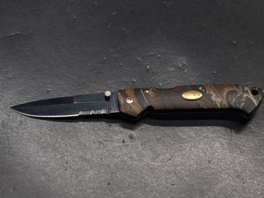 Beretta Air light Camo folding one blade knife with pocket clip NEW Vintage Japan