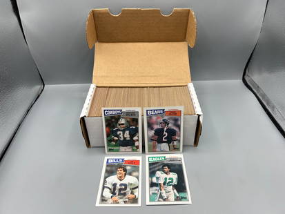1987 Topps Football Complete Set W/ Jim Kelly RC, Randall Cunningham RC, Doug Flutie RC, & Herschel: 1987 Topps Football Complete Set W/ Jim Kelly RC, Randall Cunningham RC, Doug Flutie RC, & Herschel Walker RC