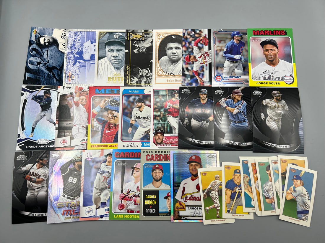 Lot of Assorted Modern Baseball Cards (1 of 5)