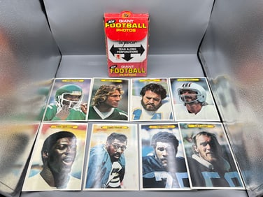 1980 Topps Giant Football Original Box W/ Cards