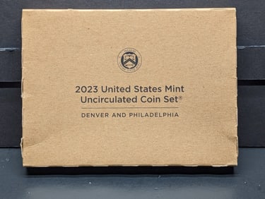 2023 United States Mint P&D Uncirculated Coin Set in OGP