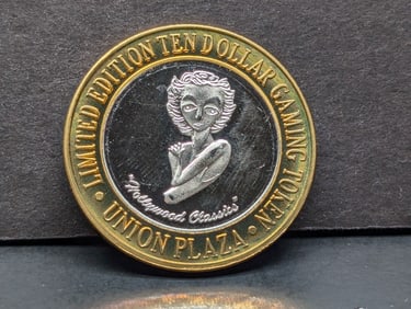 Limited Edition .999 FINE SILVER CENTER, Union Plaza Casino $10 Gaming Token in Capsule