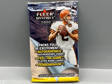 2000 Fleer Mystique Football Factory Sealed Retail Pack - Possible Tom Brady RC