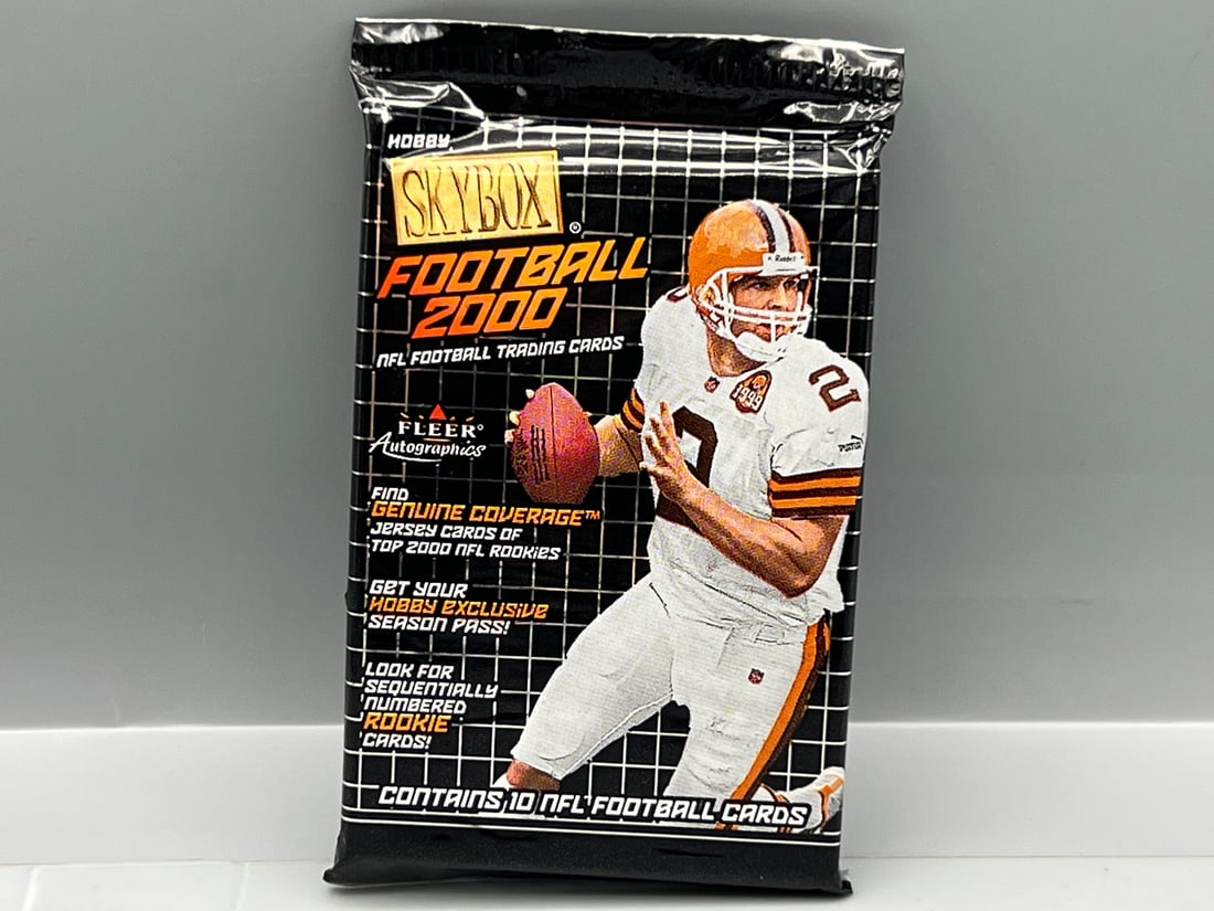 2000 Skybox Football Factory Sealed Hobby Pack - Possible Tom Brady RC - Cards may be sticking (1 of 2)