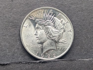 1922 U.S. Silver Peace Dollar UNC