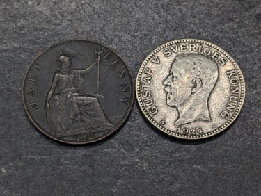 1924-W Sweden 1 Silver Krone (KM-726.2) & 1896 Great Britain 1/2 Penny