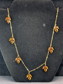 Vintage Leaf Design Necklace