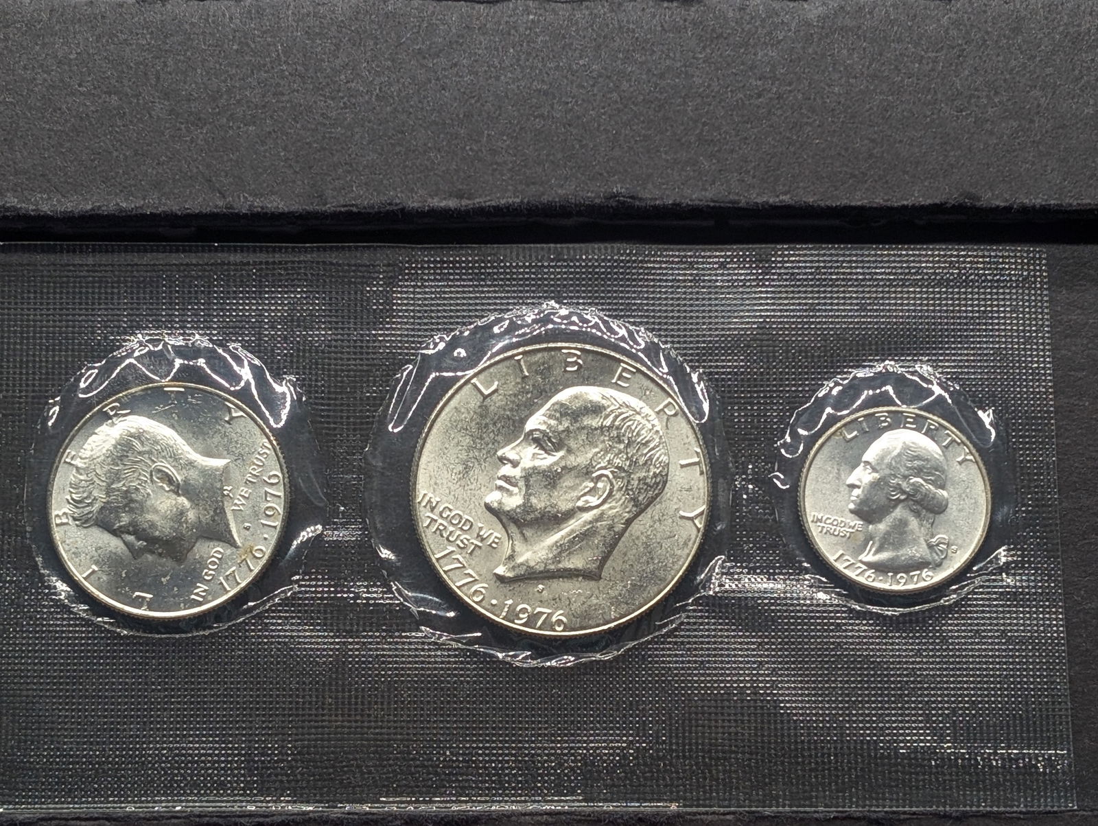 3 Coin U.S. Mint BI-CENT., 40% Silver (1 of 3)