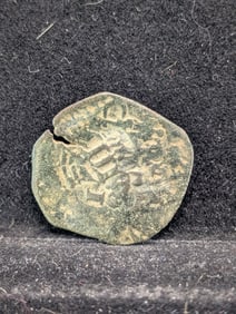 1600-1700 (Rare with Partial Date On It, 6 Maravedis, Great Details) Pirate Era Coin, Over 300 Years