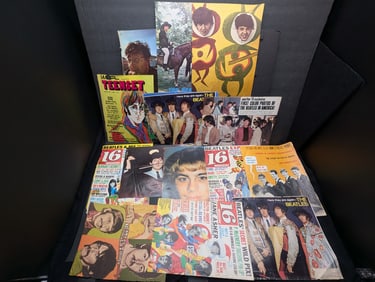 16 Mag azine Covers and Pictures