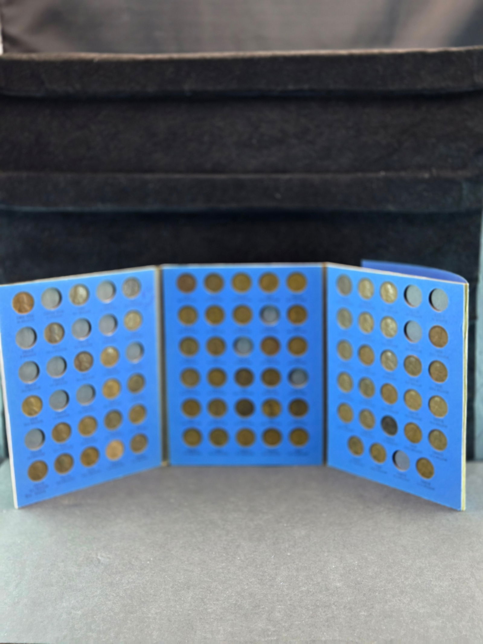 1909-1940 Lincoln Head Wheat Cents 71-Coin Starter Set In Whitman Folder. Missing S-VDB, 09-S Thru (1 of 5)