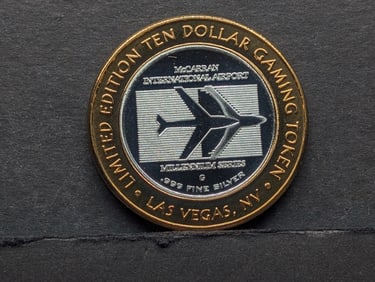 Limited Edition .999 FINE SILVER Center McCarran Airport Casino $10 Gaming Token in Capsule