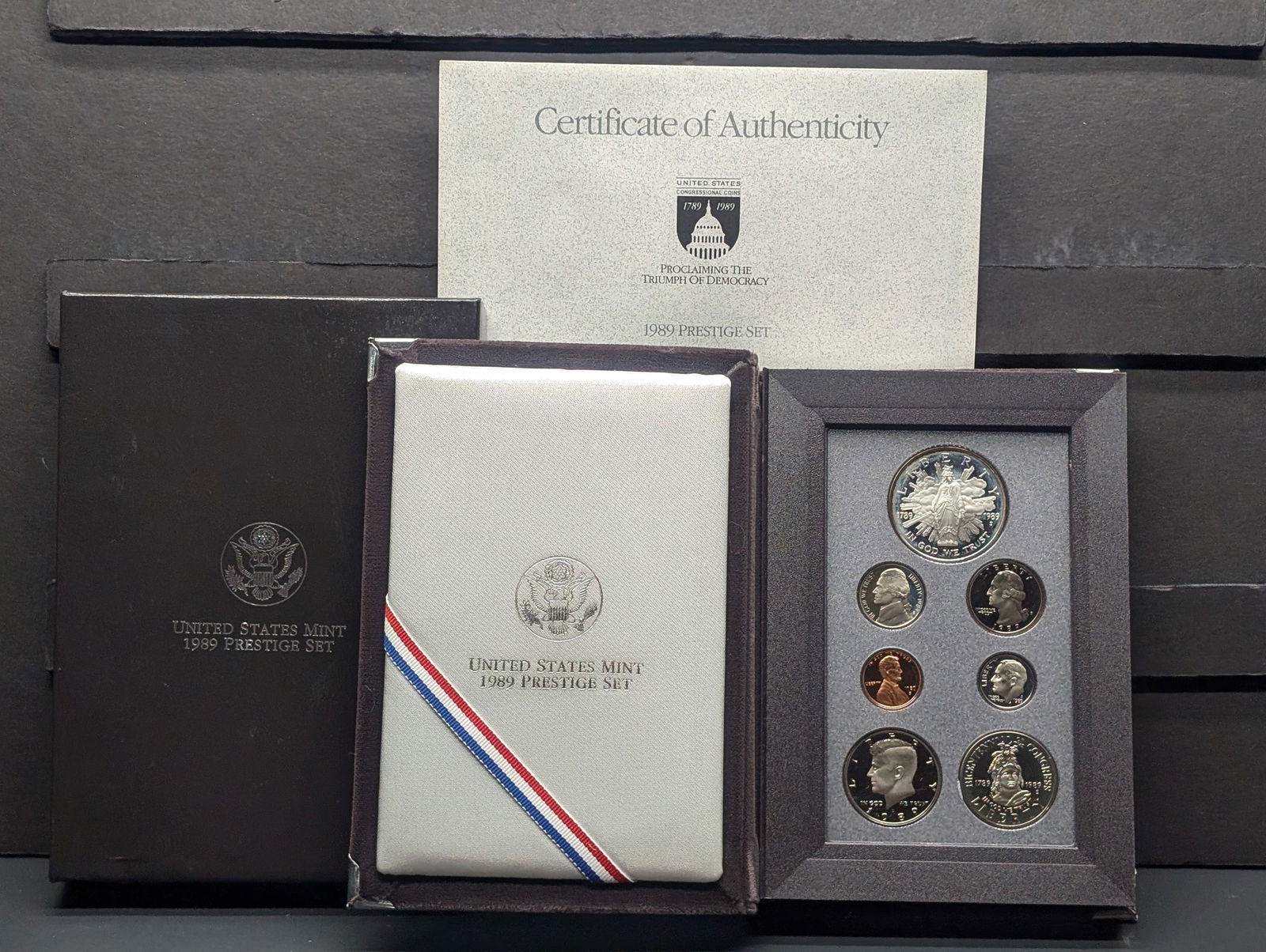 1989 U.S. Mint Prestige Set in OGP w/ COA - Congressional Commem Silver Dollar (1 of 5)
