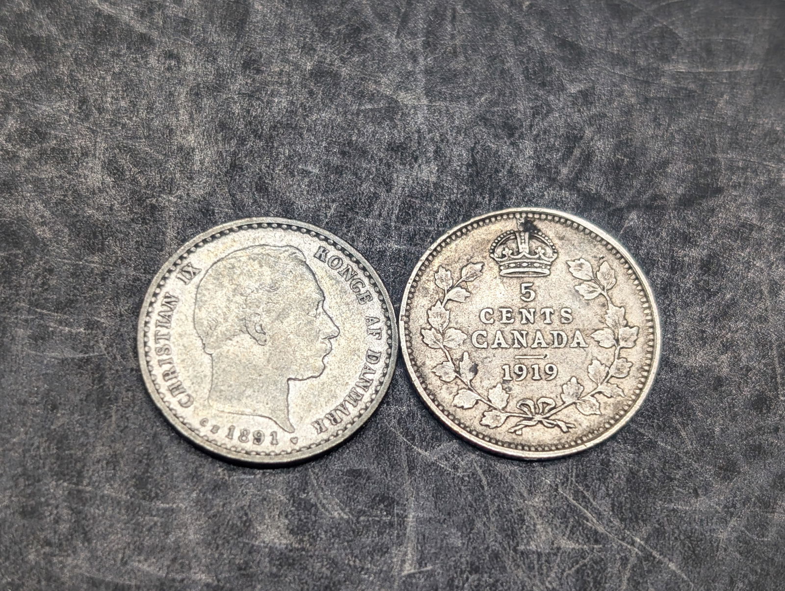 1919 Canada 5 Silver Cents & 1891 Denmark 10 Silver Ore (1 of 2)