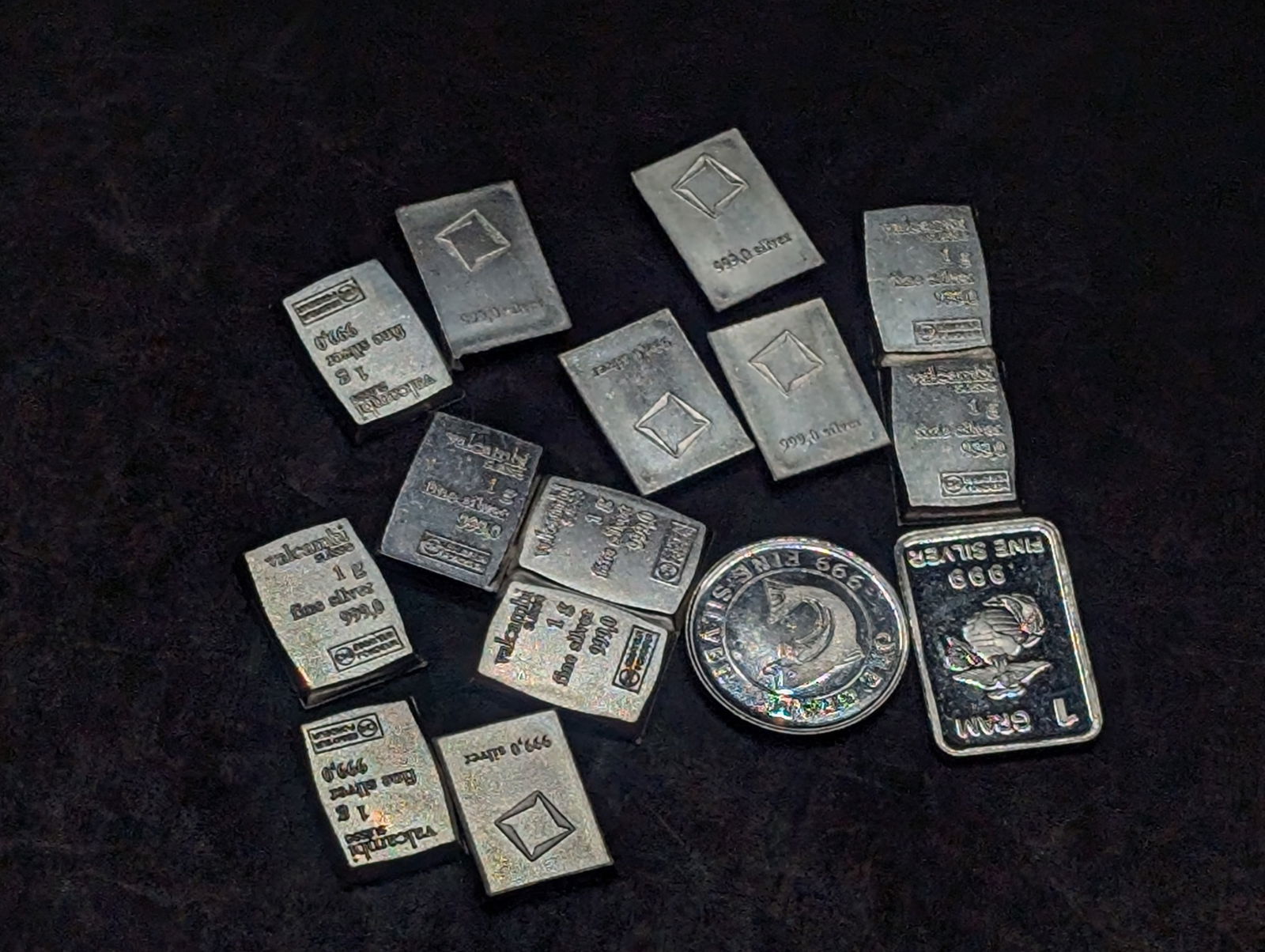 1 Gram Each .999 FINE SILVER Various Designed Miniature Art Bars & Rounds (14 PCS) (1 of 4)