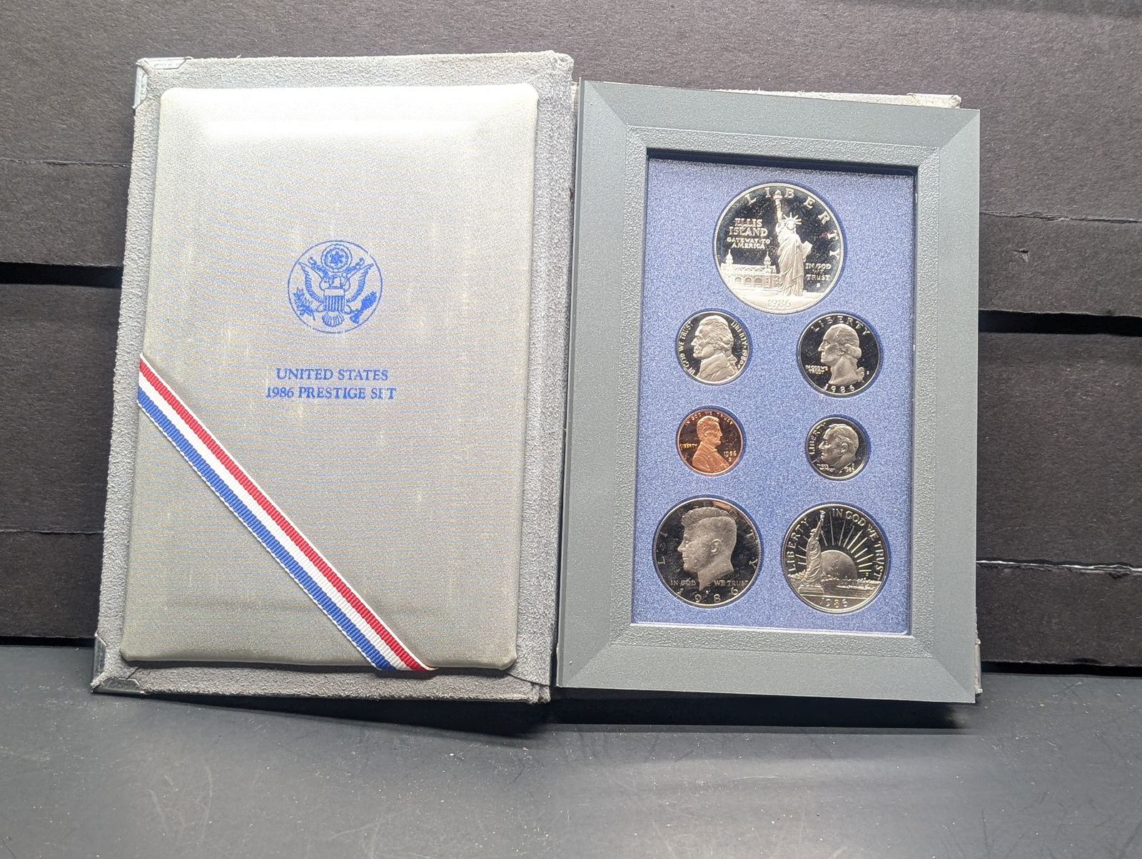 1986 U.S. Mint Prestige Set (Missing Box & COA) - Statue of Liberty Commem Silver Dollar (1 of 4)
