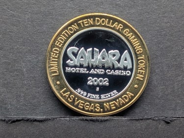 Limited Edition .999 FINE SILVER Center Sahara Casino $10 Gaming Token in Capsule
