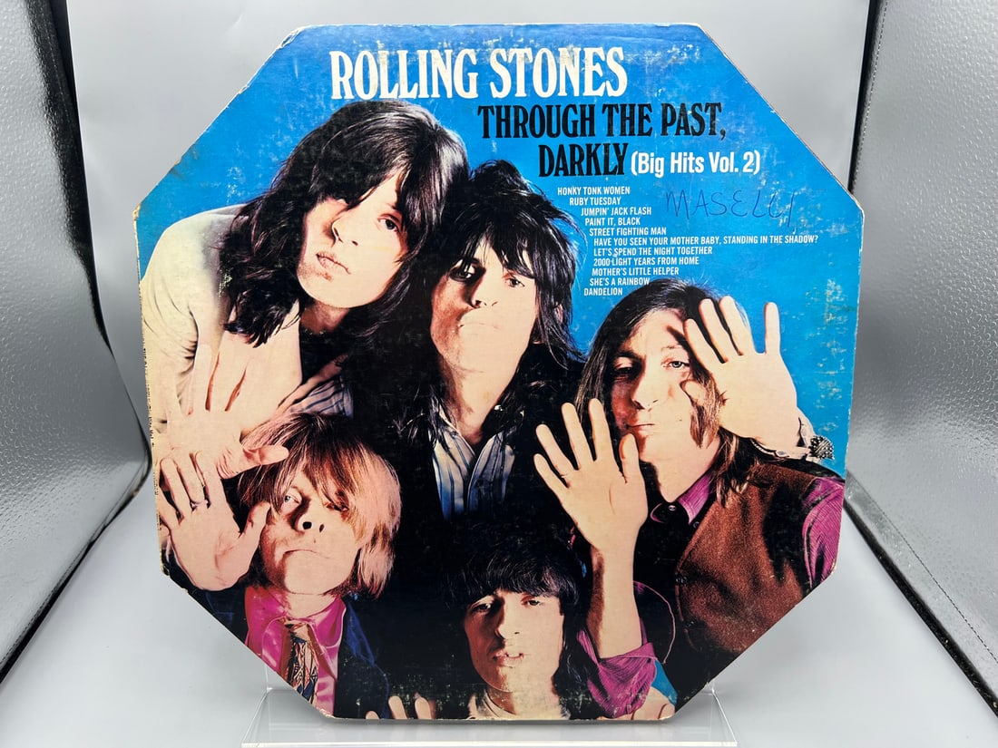1969 The Rolling Stones Through The Past Darkly (Big Hits Vol. 2) Vinyl Album - NPS-3: 1969 The Rolling Stones Through The Past Darkly (Big Hits Vol. 2) Vinyl Album - NPS-3 - Records have not been tested by the auction house for play quality. All items are sold as is.