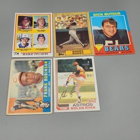 Lot of Five Cards - 1971 Topps Butkus,1987 Topps Bonds Rookie, 1978 Topps Morris Rookie,1960 Topps
