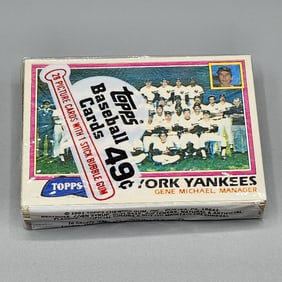 1981 Topps Baseball Cello Pack - Yankees Team Card on Top