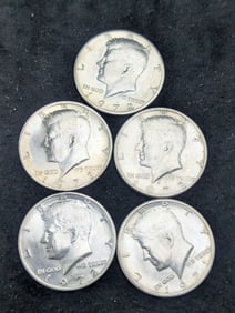 (5) Kennedy Half Dollars 1971-P, 1972-P, 1972-D, 1973-P, 1973-D