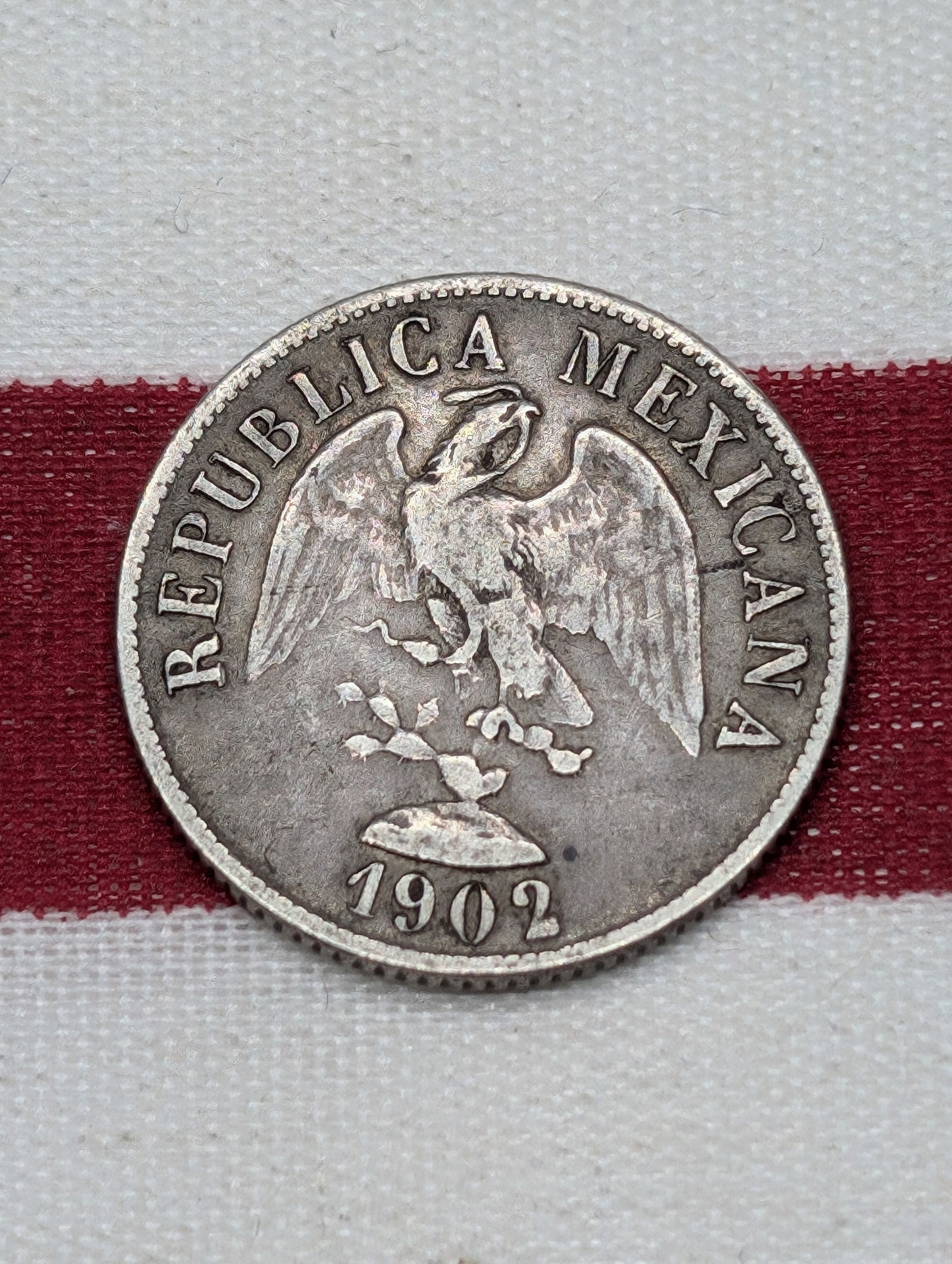 1902-Cn Mexico 20 Centavos 90% Silver Coin.  OBV: Eagle With Snake.  Culiacan Mint. (1 of 2)