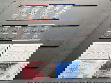 1999 P & D UNC Coin Sets