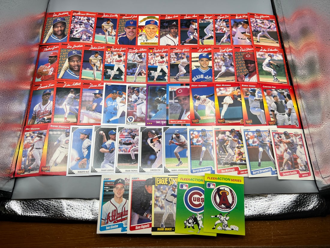 Lot of Assorted Vintage Baseball Cards W/ Stars - Varying Conditions (1 of 5)