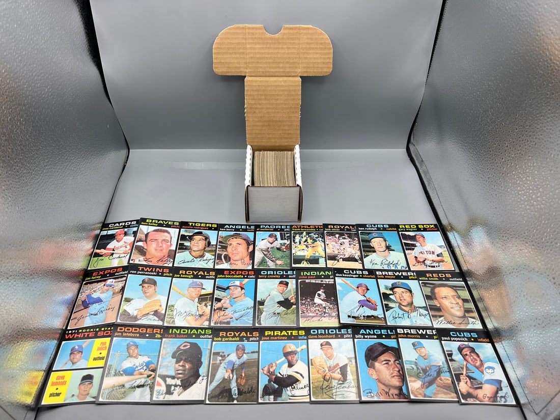 (Lot Of 150) - 1971 Topps Baseball Singles - No Duplicates  *Sharp* (1 of 3)