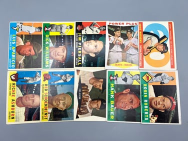 (Lot Of 10) 1960 Topps Stars/HOF W/ Mathews, Roberts, Aparicio, Etc - Varying Conditions