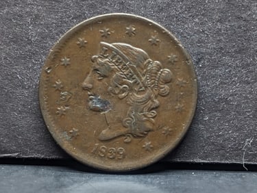 1839 Large Cent Booby Head Variety Error Lamination Chip On Chin XF