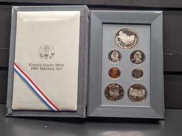 1991-S U.S. Mint Prestige Set - Including Mount Rushmore Commemorative Silver Dollar
