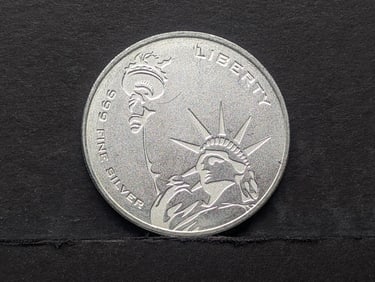 1 Oz. .999 FINE SILVER Statue of Liberty Designed Round
